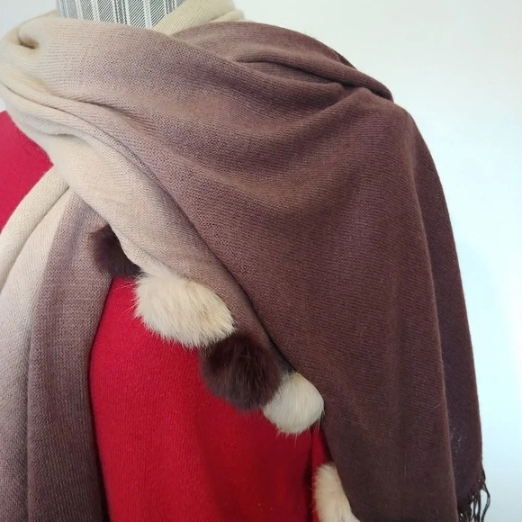 Brown & Tan Shawl/Wrap/Scarf with Faux Fur  Pompoms - Picture 3 of 4